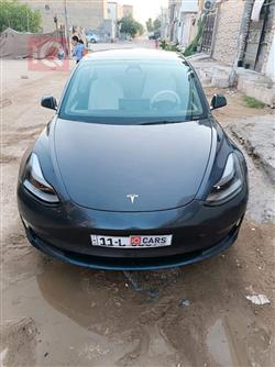 تسلا موديل 3